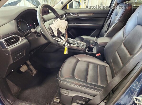 JM3KFBDMXK0551739 2019 MAZDA CX-5 Синий Вид салона спереди