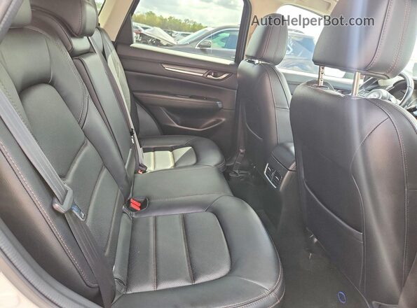JM3KFBDY5K0505478 2019 MAZDA CX-5 White Вид задньої частини салону