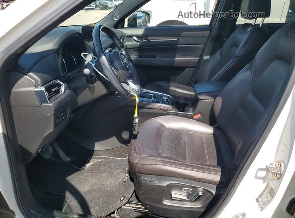 JM3KFBE22K0654652 2019 MAZDA CX-5 Белый Вид салона спереди