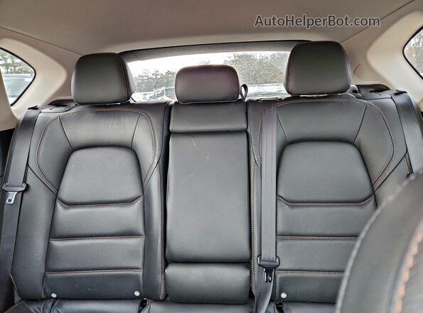 JM3KFBEM2P0188018 2023 MAZDA CX-5 Red Widok tylnych siedzeń