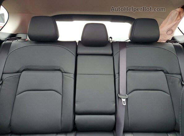 JM3KMEHA3T0101827 2026 MAZDA CX-5 Красный Вид задних сидений
