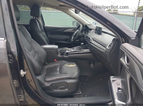 JM3TCACY2J0223337 2018 MAZDA CX-9 Black Front interior view