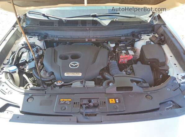 JM3TCBCY3J0223689 2018 MAZDA CX-9 White Շարժիչի բաժամունքի տեսք