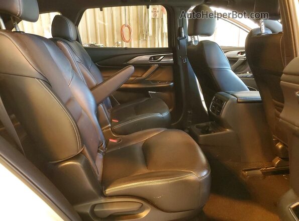 JM3TCBDY3N0610201 2022 MAZDA CX-9 White Widok wnętrza z tyłu