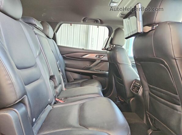 JM3TCBDY9J0206233 2018 MAZDA CX-9 Белый Вид задней части салона