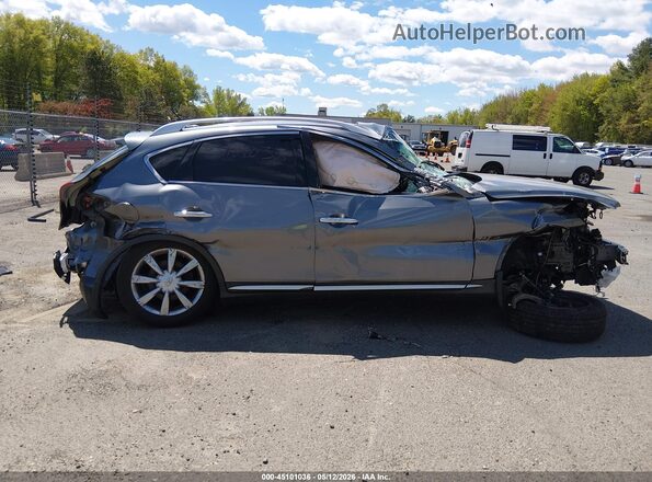 JN1BJ0RR6HM410025 2017 INFINITI QX50 Серый Вид задней части салона