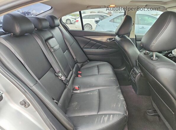JN1CV7AR5HM681316 2017 INFINITI Q50 Серебряный Вид задних сидений