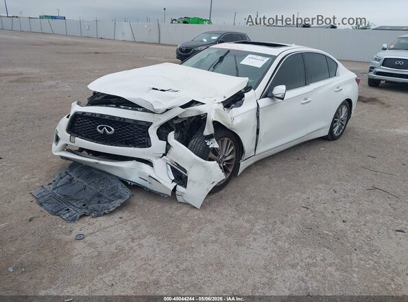 JN1EV7AP0JM354058 2018 INFINITI Q50 Белый Передняя левая четверть