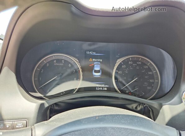 JN1EV7AP4JM352703 2018 INFINITI Q50 White Вид щитка приладів
