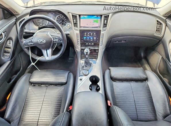 JN1EV7AP6JM355280 2018 INFINITI Q50 Blue Widok deski rozdzielczej