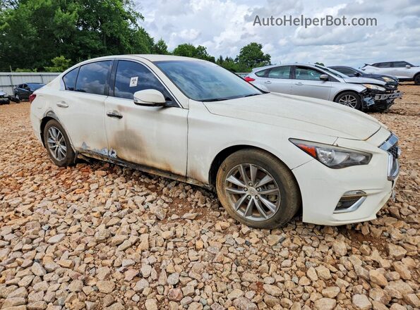 JN1EV7AP7MM700174 2021 INFINITI Q50 Белый Передняя правая четверть