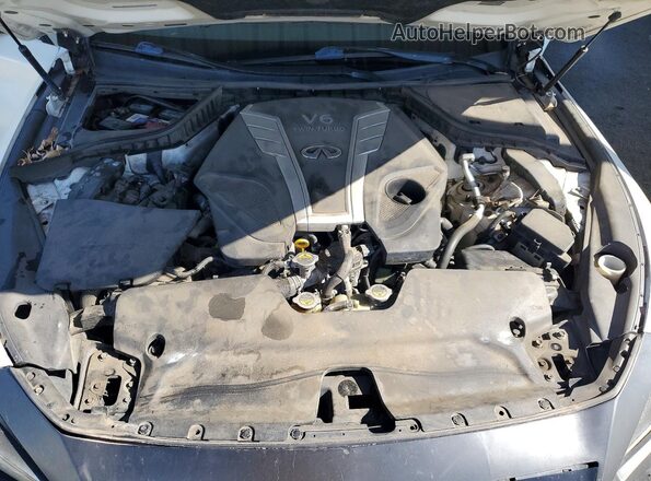 JN1EV7AP8HM732492 2017 INFINITI Q50 White Widok wnętrza z tyłu