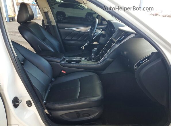 JN1EV7AP8HM732492 2017 INFINITI Q50 White Widok wnętrza z przodu