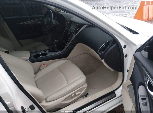 JN1EV7AP8HM738468 2017 INFINITI Q50 Белый Вид салона спереди