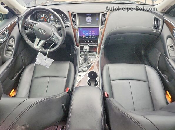 JN1EV7AP8JM353367 2018 INFINITI Q50 Black Vista del salpicadero