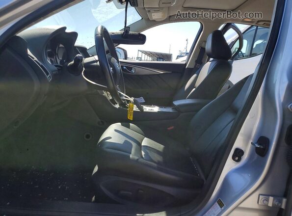 JN1EV7AP9HM741251 2017 INFINITI Q50 Silver Widok wnętrza z przodu