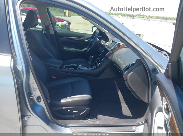 JN1EV7AP9JM359128 2018 INFINITI Q50 Silver Widok wnętrza z przodu