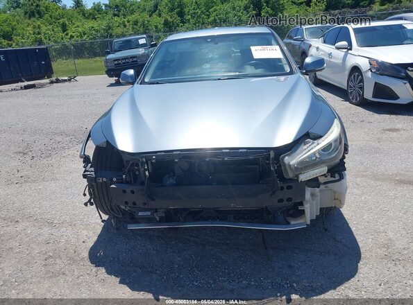 JN1EV7AP9JM359128 2018 INFINITI Q50 Silver Widok z przodu