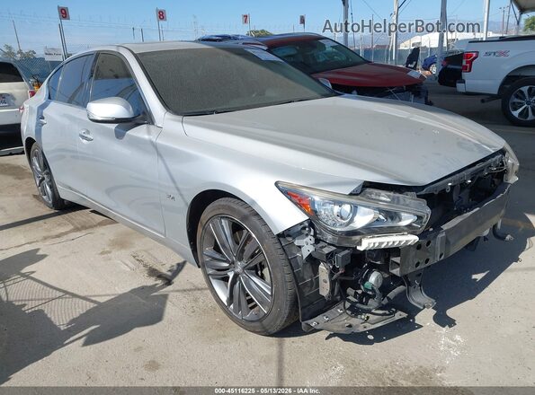 JN1EV7AR9JM436386 2018 INFINITI Q50 Серебряный Передняя правая четверть