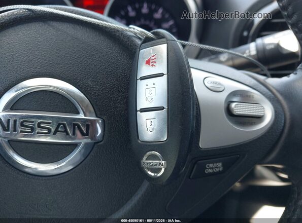 JN8AF5MV5HT750224 2017 NISSAN JUKE Белый Вид панели приборов