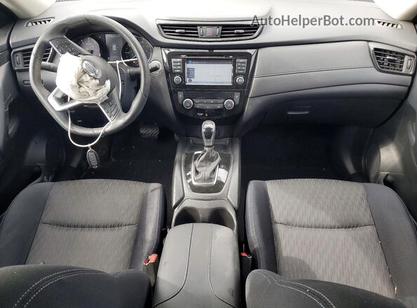 JN8AT2MT3HW136941 2017 NISSAN ROGUE Red წინა პანელის ხედი