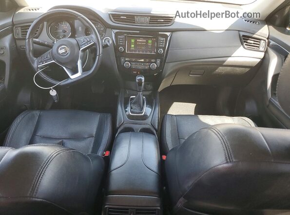 JN8AT2MT7JW458388 2018 NISSAN ROGUE Gray წინა პანელის ხედი