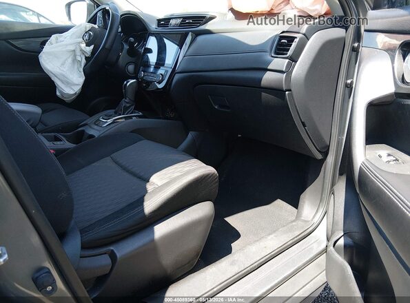 JN8AT2MV7HW272846 2017 NISSAN ROGUE Gray Vista interior delantera