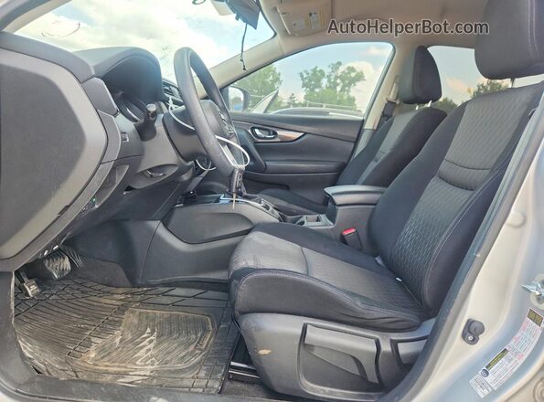 JN8AT2MVXHW255202 2017 NISSAN ROGUE Silver წინა სალონის ხედი
