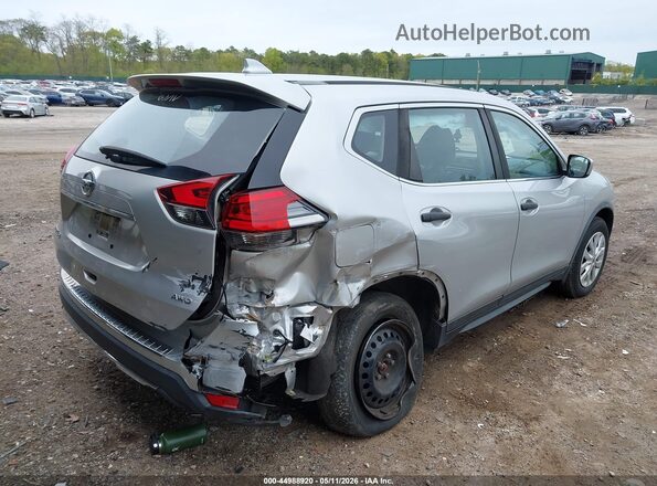 JN8AT2MVXHW259038 2017 NISSAN ROGUE Серебряный Задняя правая четверть