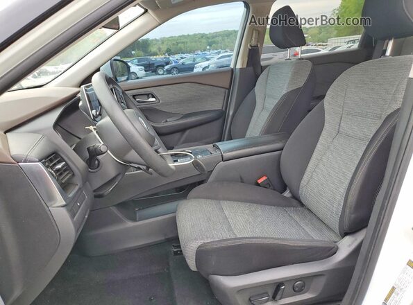 JN8AT3BA4MW015711 2021 NISSAN ROGUE White წინა სალონის ხედი