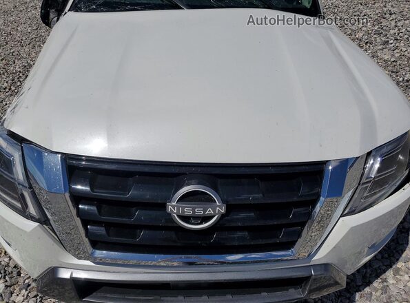 JN8AY2DB1P9834020 2023 NISSAN ARMADA White Widok wnętrza z tyłu