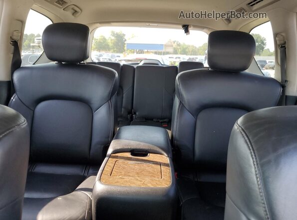 JN8AZ2NF5G9610313 2016 INFINITI QX80 Серебряный Вид задних сидений