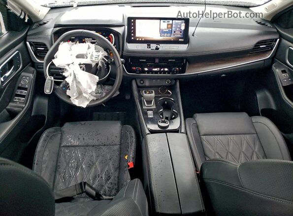 JN8BT3DD0RW453063 2024 NISSAN ROGUE Белый Вид панели приборов