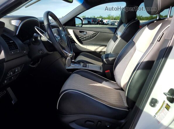 JN8CS1MU7HM140226 2017 INFINITI QX70 White Widok wnętrza z przodu
