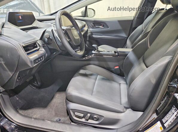 JTDACAAU8T3077981 2026 TOYOTA PRIUS Black Widok wnętrza z przodu