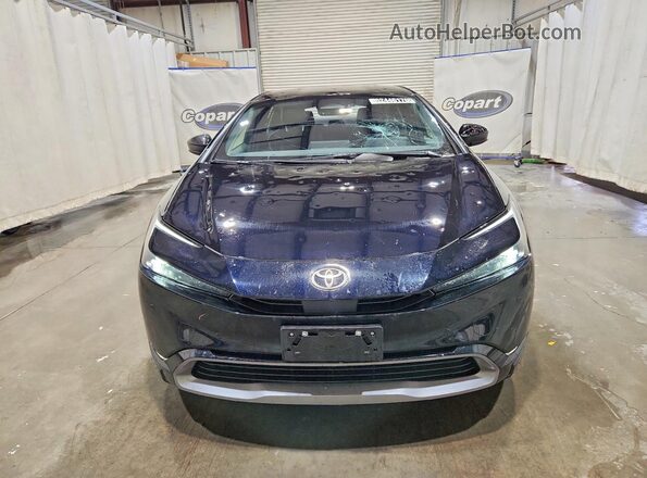 JTDACAAU8T3077981 2026 TOYOTA PRIUS Black Widok z przodu