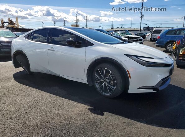 JTDACAAUXR3044666 2024 TOYOTA PRIUS White Առջևի աջ