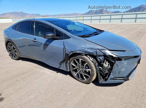 JTDACACU6R3012102 2024 TOYOTA PRIUS Серый Передняя правая четверть