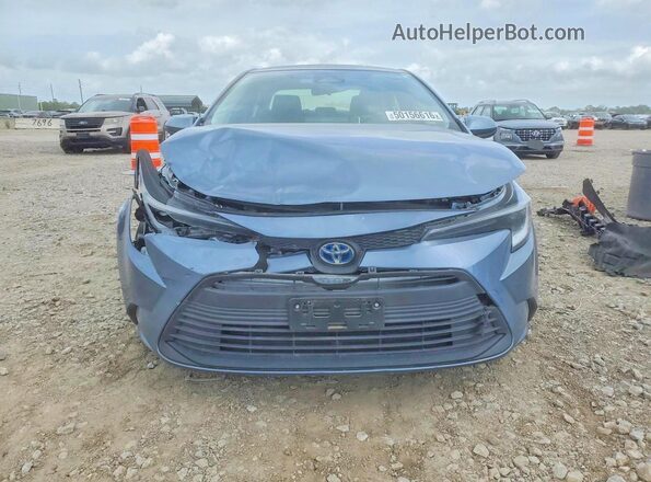 JTDBCMFE1R3065414 2024 TOYOTA COROLLA Blue Widok z przodu