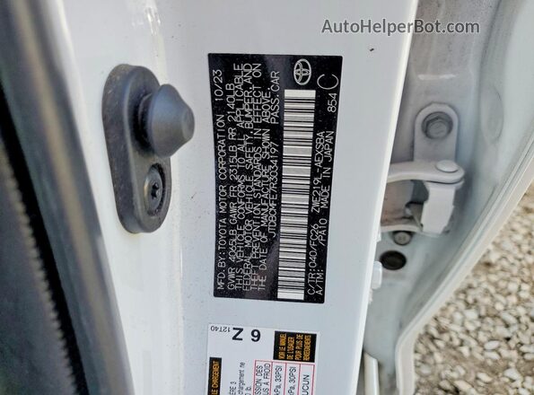 JTDBCMFE7R3034197 2024 TOYOTA COROLLA Белый Вид подкапотного пространства