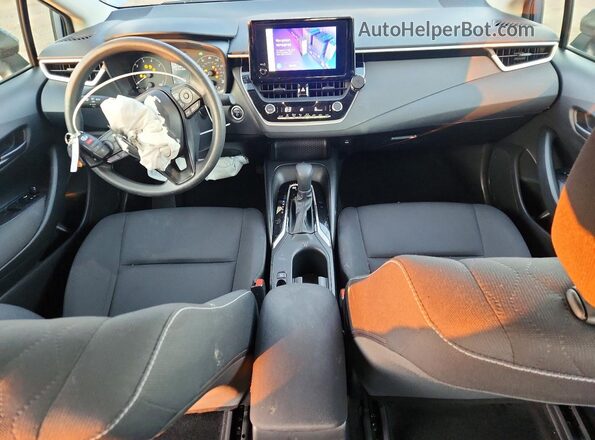 JTDBCMFEXP3006780 2023 TOYOTA COROLLA Silver Dashboard view