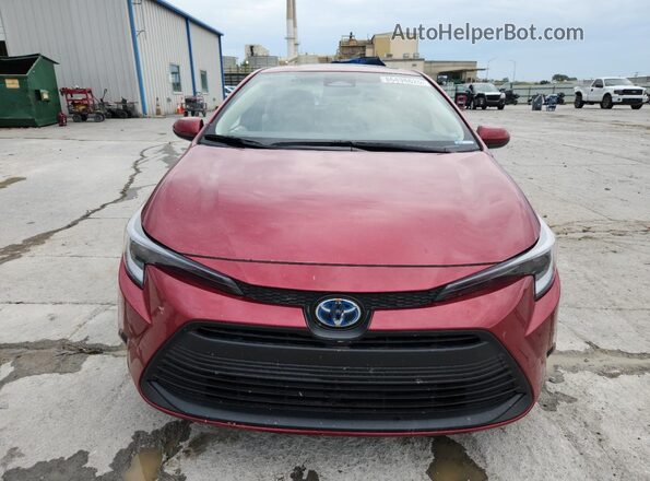 JTDBDMHE0RJ010880 2024 TOYOTA COROLLA Red Widok z przodu