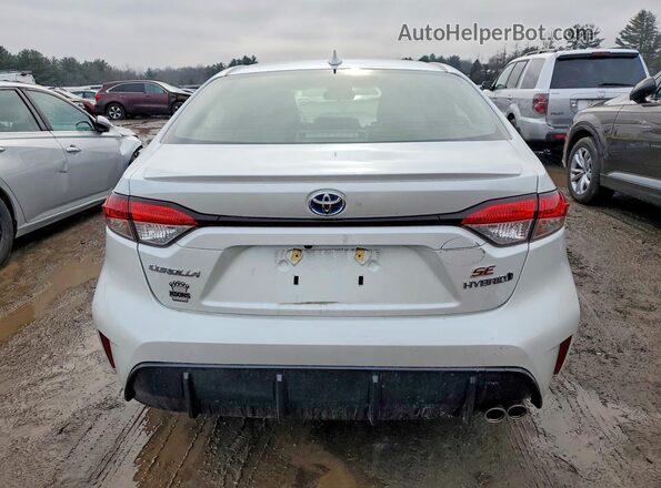 JTDBDMHE5RJ009417 2024 TOYOTA LL White Вид ззаду