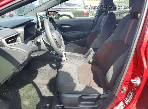 JTDBDMHE6T3029056 2026 TOYOTA COROLLA Red Вид салону спереду