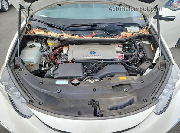 JTDBVRBD9JA003912 2018 TOYOTA MIRAI White Widok wnętrza z tyłu