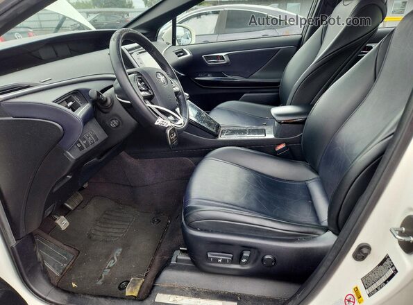 JTDBVRBD9JA003912 2018 TOYOTA MIRAI White Widok wnętrza z przodu