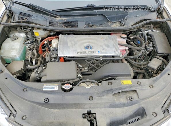 JTDBVRBDXHA001225 2017 TOYOTA MIRAI Silver Widok wnętrza z tyłu