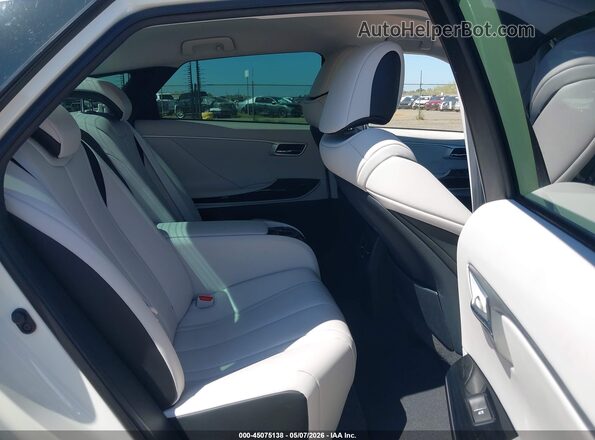 JTDBVRBDXJA005281 2018 TOYOTA MIRAI White Вид наклейки з VIN-кодом