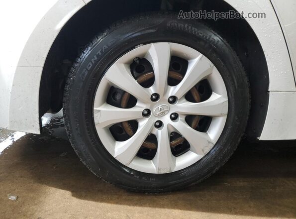 JTDEPMAE3N3006898 2022 TOYOTA COROLLA White 