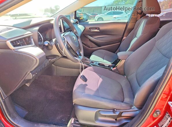 JTDEPMAE6MJ183021 2021 TOYOTA COROLLA Красный Вид салона спереди